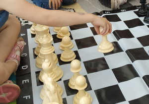 Początek przygody przedszkolaków z szachami